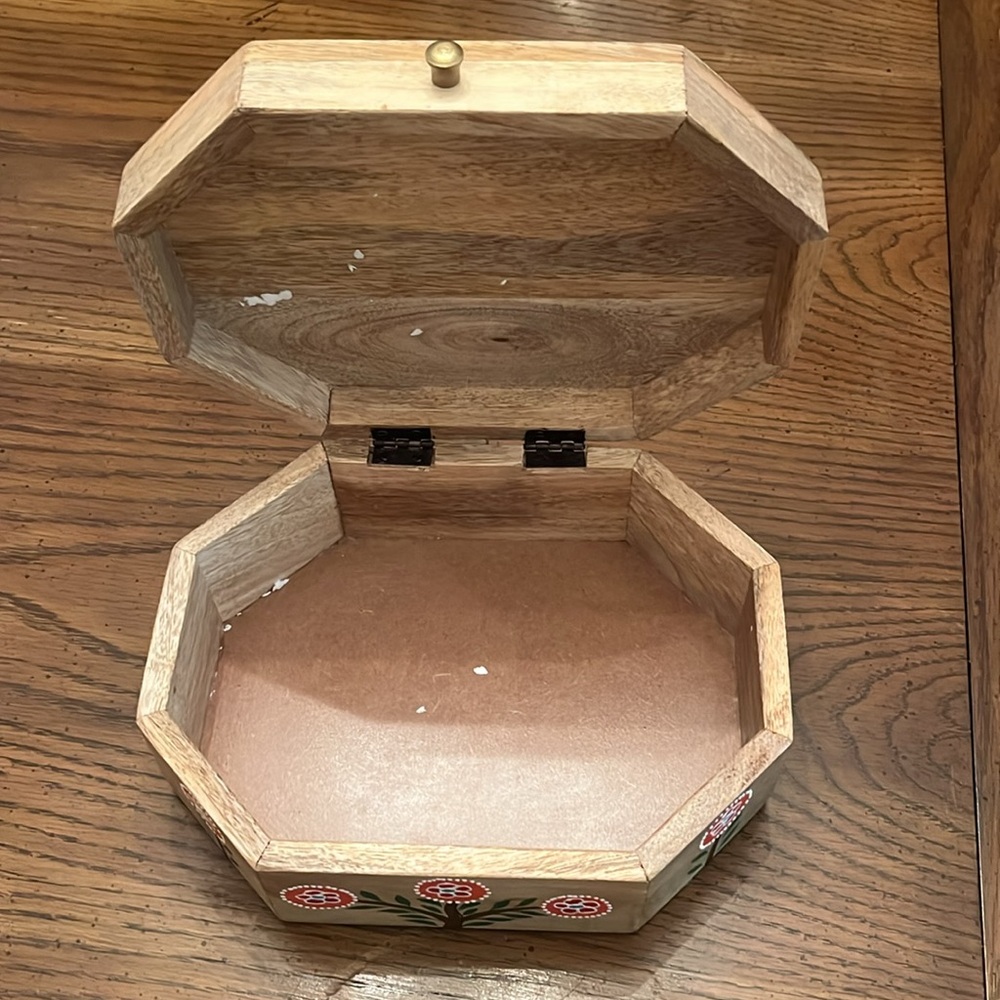 Decorative storage‎ box - Picture 11 of 16